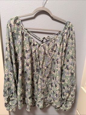 Zac & Rachel Sage Green Floral Peasant Top